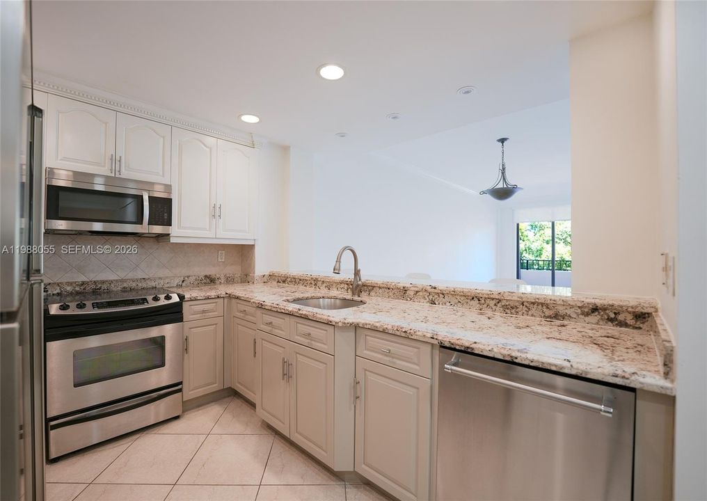 待售: $1,290,000 (2 贝兹, 2 浴室, 1488 平方英尺)