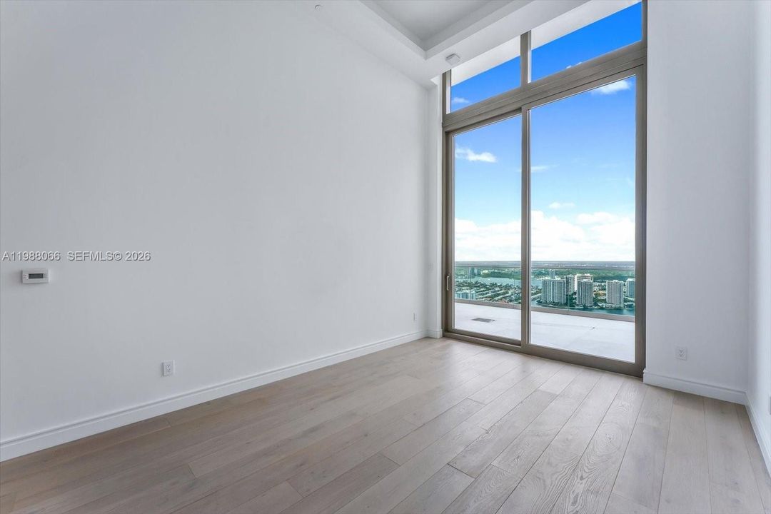 For Sale: $39,995,000 (6 beds, 6 baths, 9083 Square Feet)