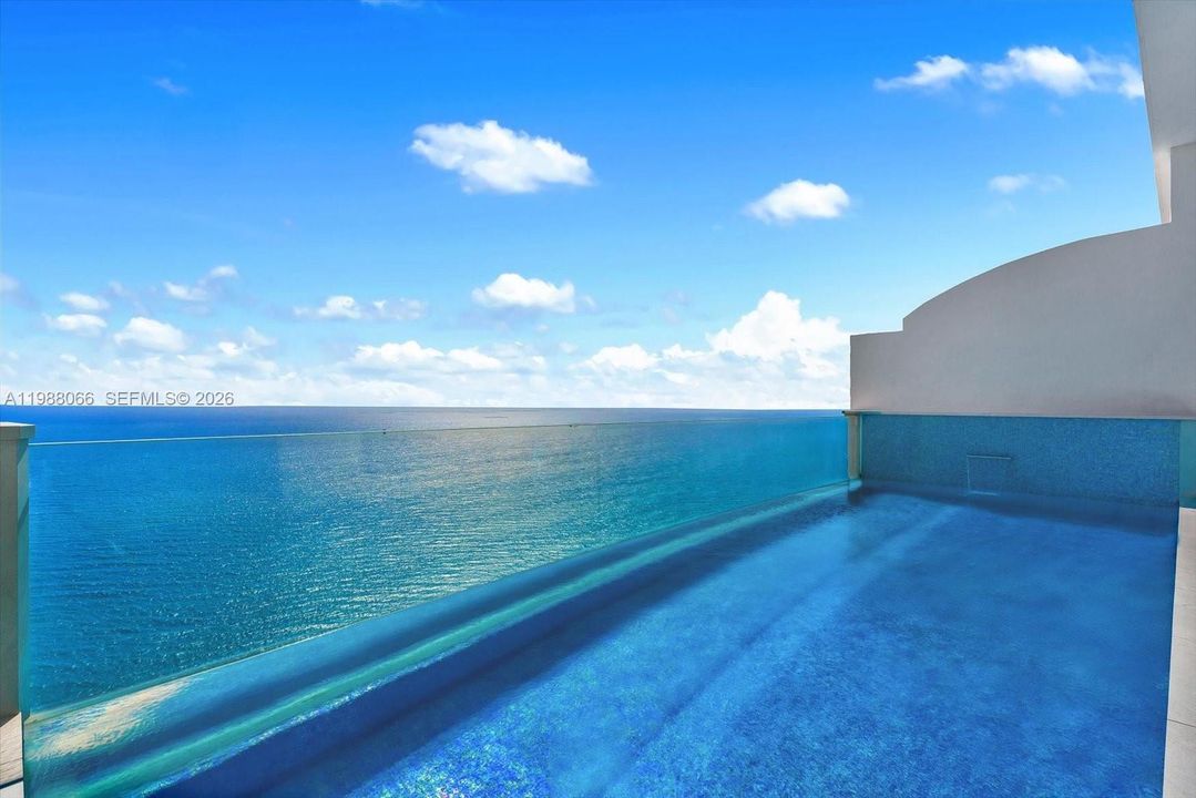 For Sale: $39,995,000 (6 beds, 6 baths, 9083 Square Feet)