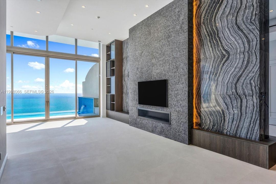 For Sale: $39,995,000 (6 beds, 6 baths, 9083 Square Feet)