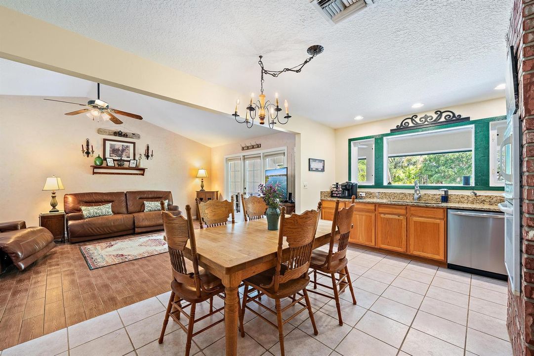 13721 86th Rd N-25