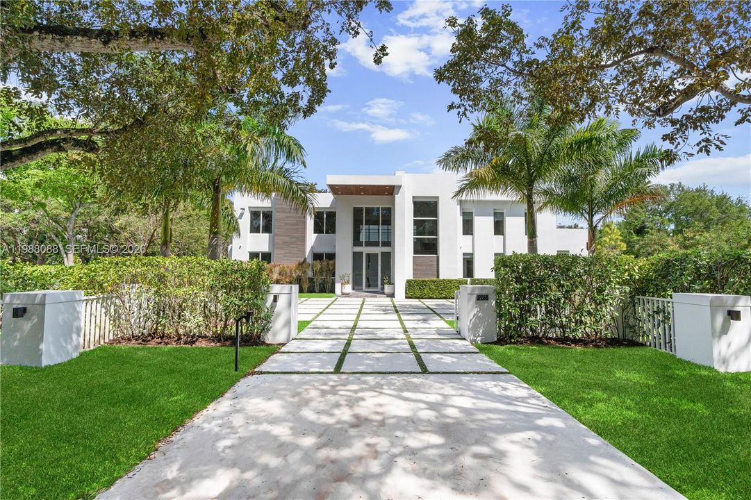 En Venta: $8,970,000 (6 camas, 7 baños, 7470 Pies cuadrados)