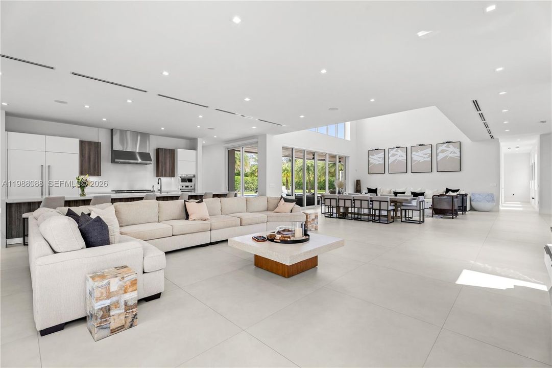 En Venta: $8,970,000 (6 camas, 7 baños, 7470 Pies cuadrados)