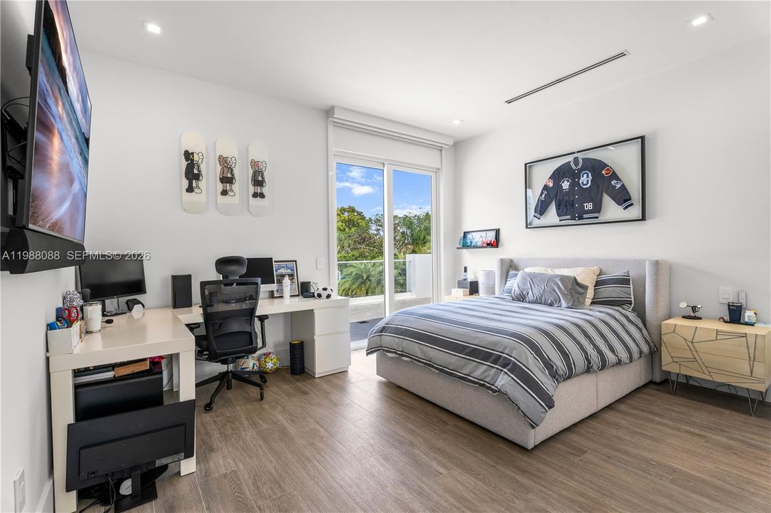 En Venta: $8,970,000 (6 camas, 7 baños, 7470 Pies cuadrados)