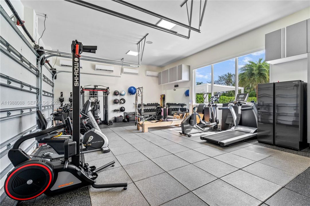 En Venta: $8,970,000 (6 camas, 7 baños, 7470 Pies cuadrados)