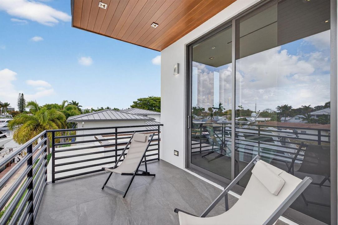 86-web-or-mls-699A2346