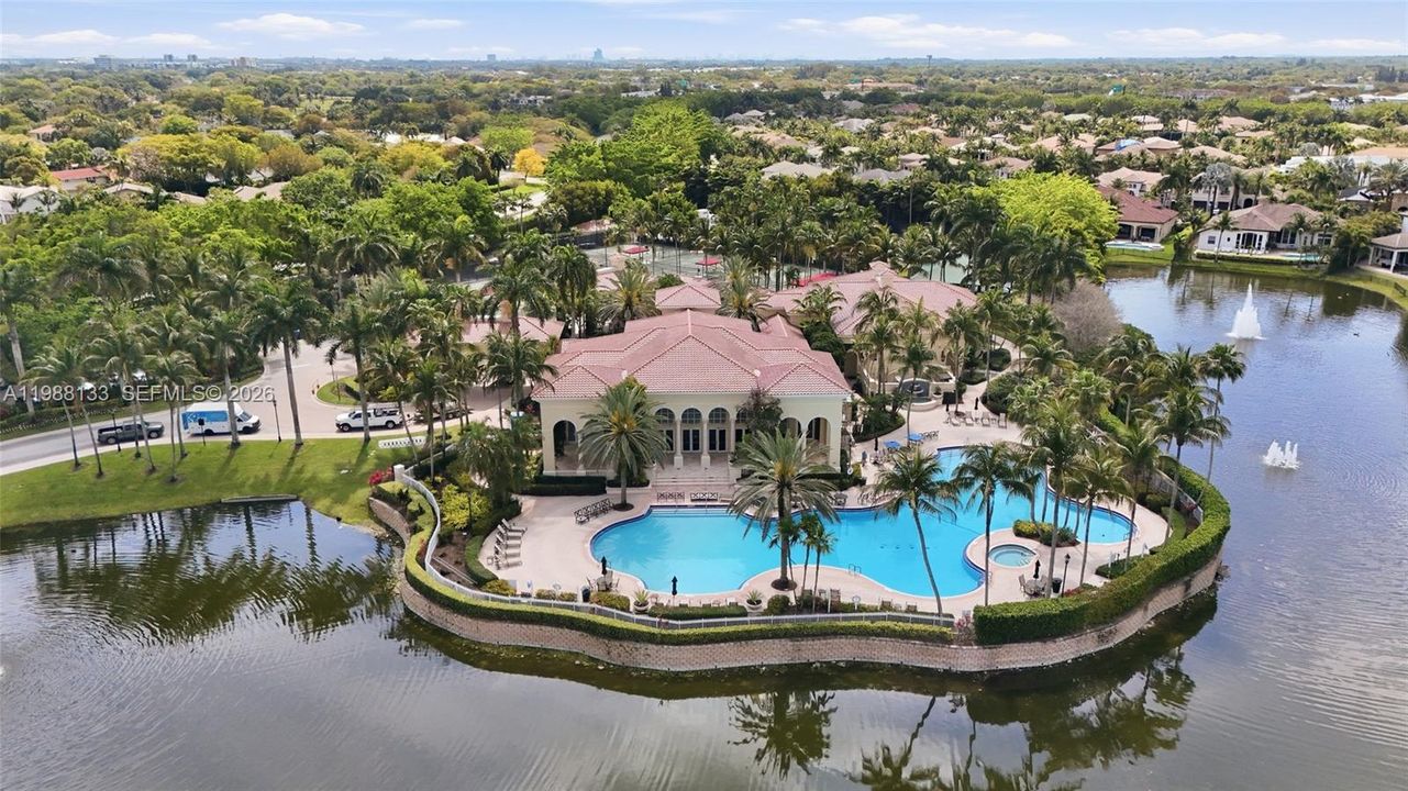 En Venta: $2,795,000 (5 camas, 6 baños, 4967 Pies cuadrados)
