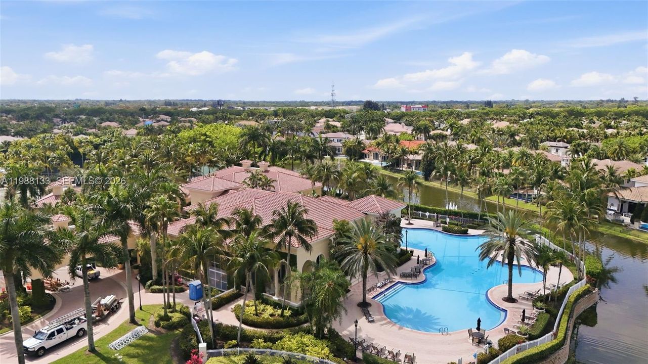 En Venta: $2,795,000 (5 camas, 6 baños, 4967 Pies cuadrados)