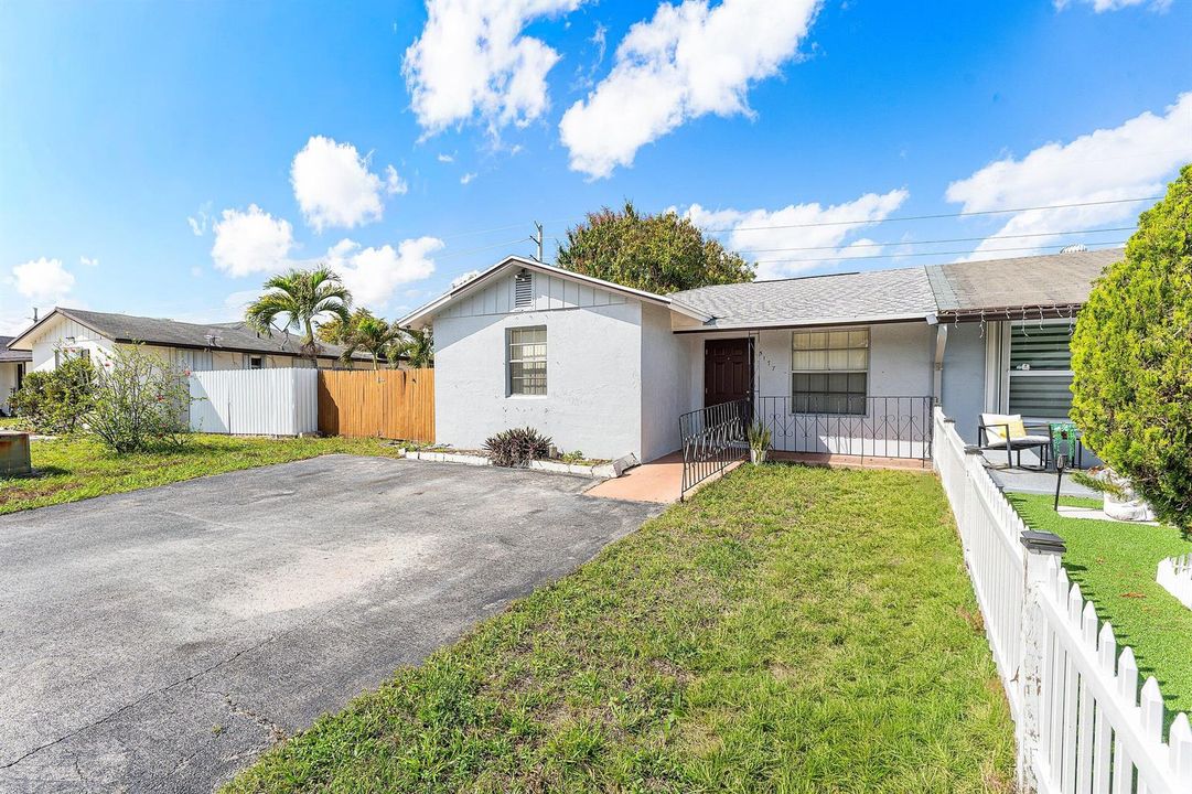 003-5177CannonWay-WestPalmBeach-FL-33415