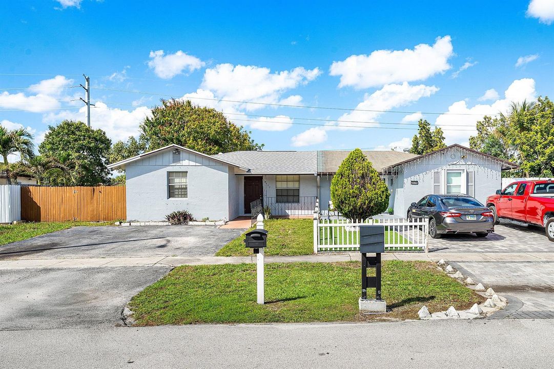 004-5177CannonWay-WestPalmBeach-FL-33415