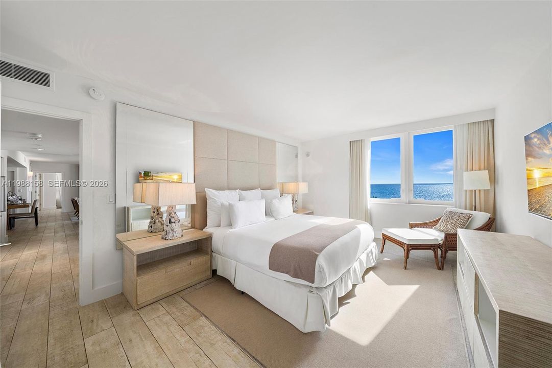 For Sale: $6,550,000 (3 beds, 3 baths, 2092 Square Feet)
