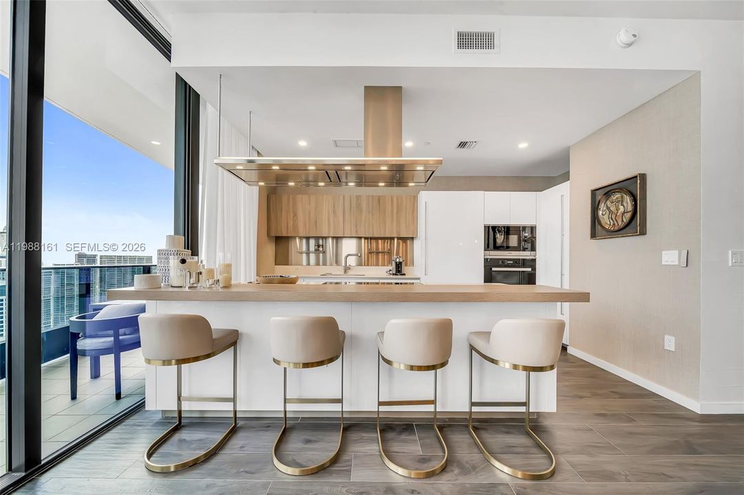 В аренду: $22,000 (3 спален, 3 ванн, 1800 Квадратных фут)