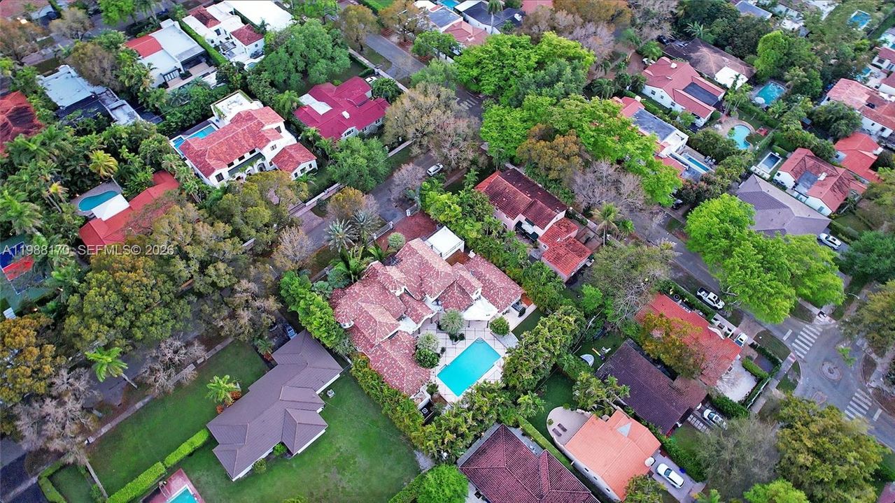 En Venta: $5,992,000 (6 camas, 5 baños, 6492 Pies cuadrados)