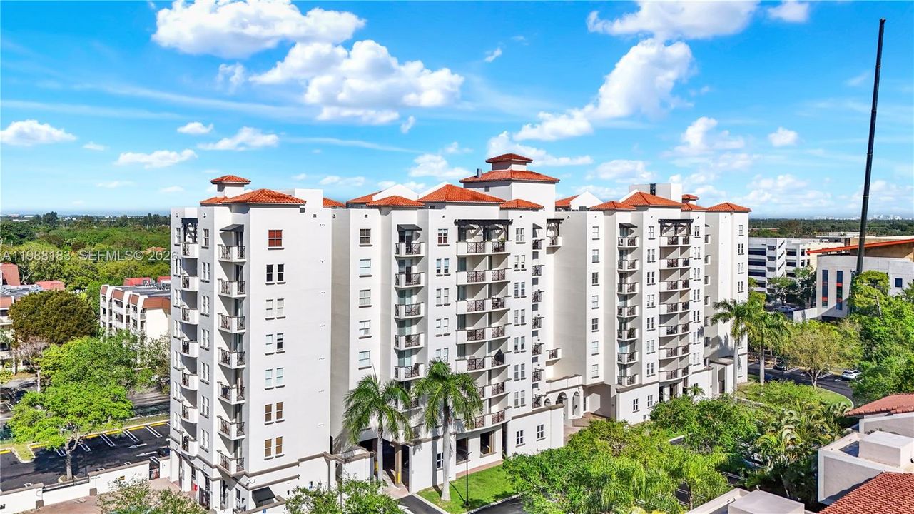 Vendido Recientemente: $479,000 (2 camas, 2 baños, 1145 Pies cuadrados)