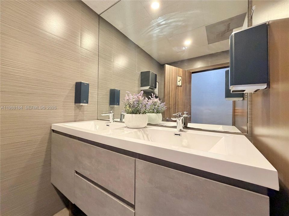 En Venta: $649,000 (0 camas, 0 baños, 0 Pies cuadrados)