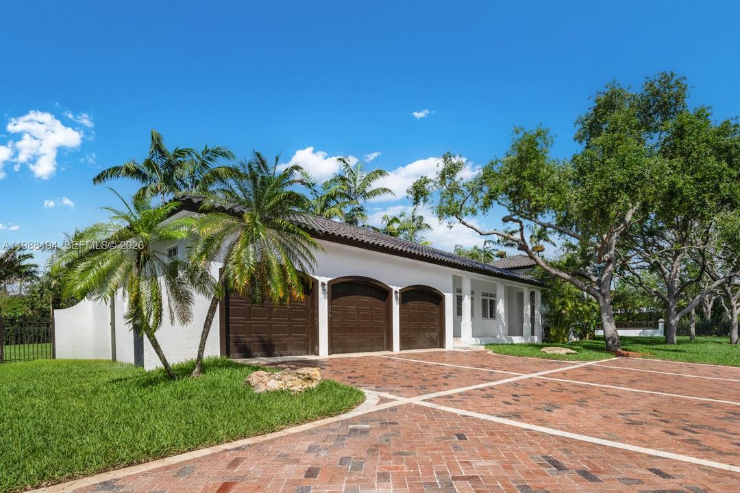 На продажу: $4,995,000 (6 спален, 6 ванн, 5972 Квадратных фут)