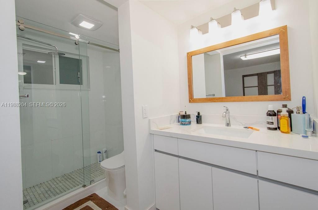 Activo con contrato: $1,700 (1 camas, 1 baños, 592 Pies cuadrados)