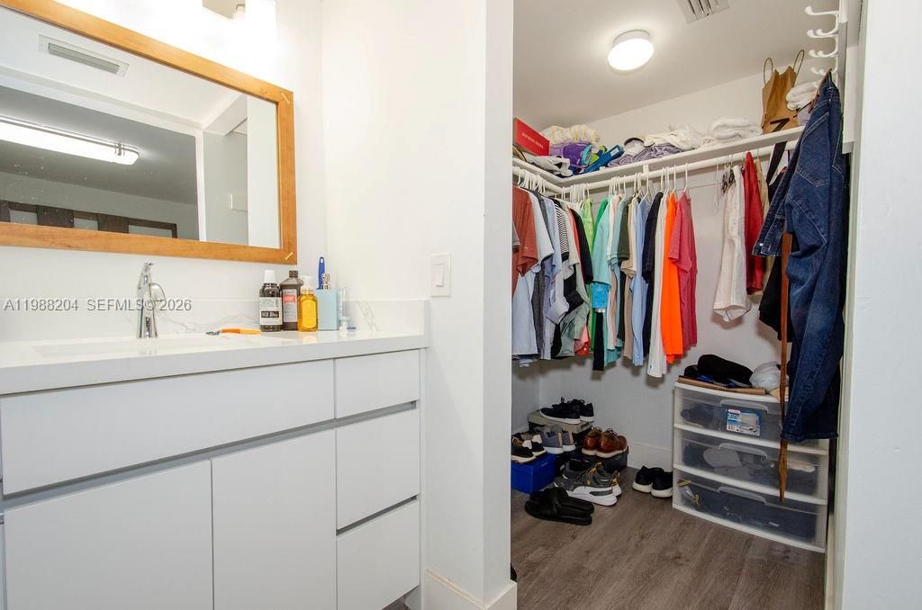 Activo con contrato: $1,700 (1 camas, 1 baños, 592 Pies cuadrados)