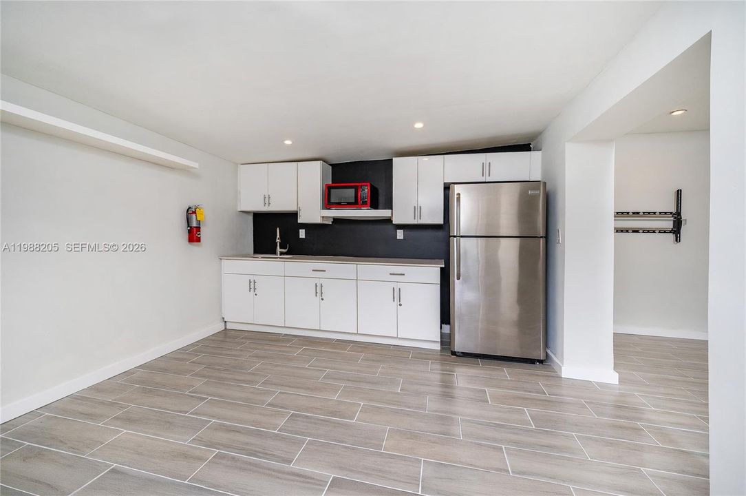 For Rent: $1,500 (1 beds, 1 baths, 550 Square Feet)