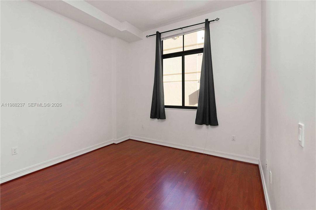 En Venta: $440,000 (1 camas, 1 baños, 697 Pies cuadrados)