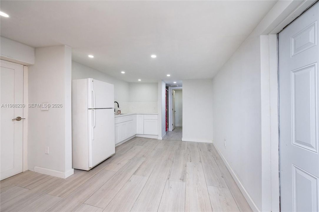 В аренду: $1,750 (1 спален, 1 ванн, 600 Квадратных фут)