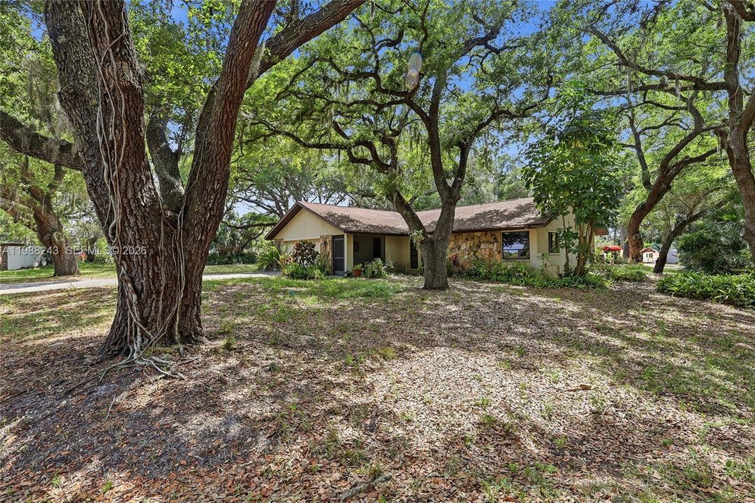 For Sale: $450,000 (3 beds, 2 baths, 0 Square Feet)