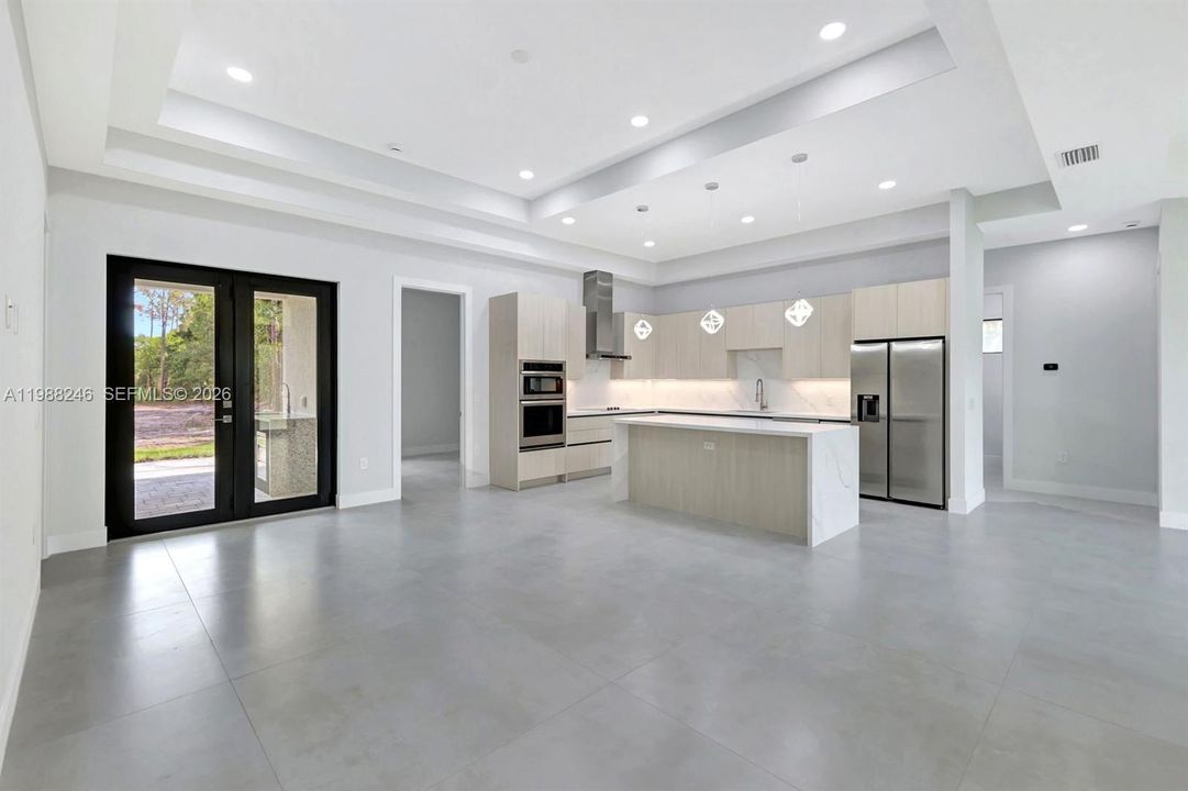 Vendido Recientemente: $600,000 (4 camas, 3 baños, 1774 Pies cuadrados)