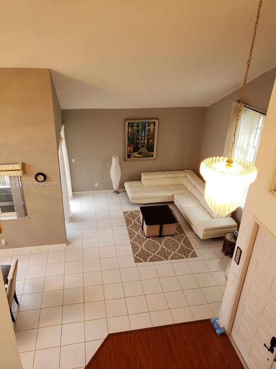 Active With Contract: $5,200 (4 beds, 3 baths, 3099 Square Feet)