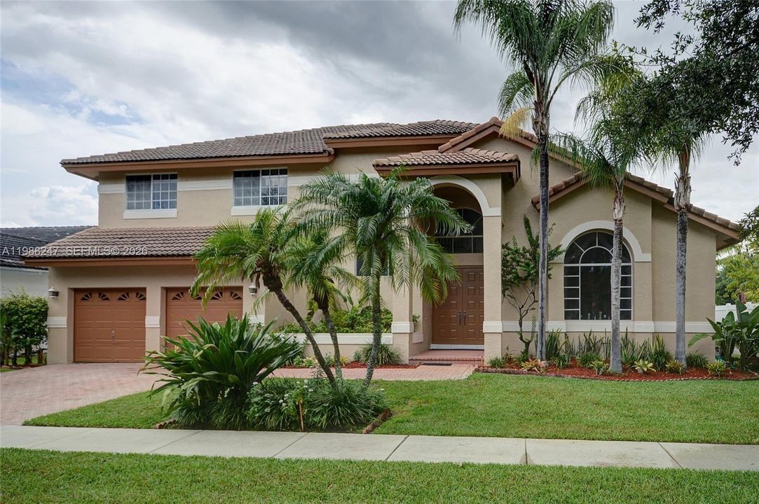 Active With Contract: $5,200 (4 beds, 3 baths, 3099 Square Feet)