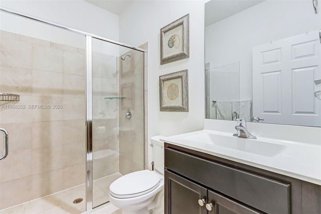 На продажу: $585,000 (4 спален, 3 ванн, 1781 Квадратных фут)