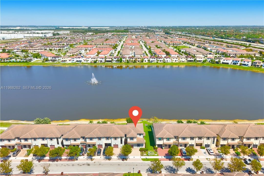 На продажу: $585,000 (4 спален, 3 ванн, 1781 Квадратных фут)