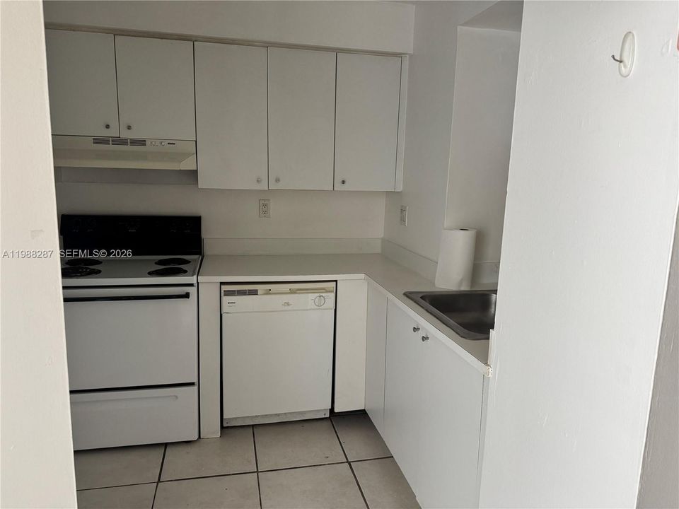 En Venta: $164,999 (2 camas, 1 baños, 828 Pies cuadrados)