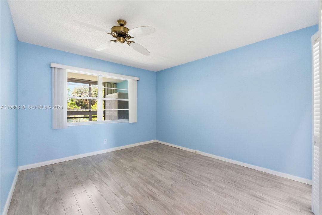 Guest bedroom