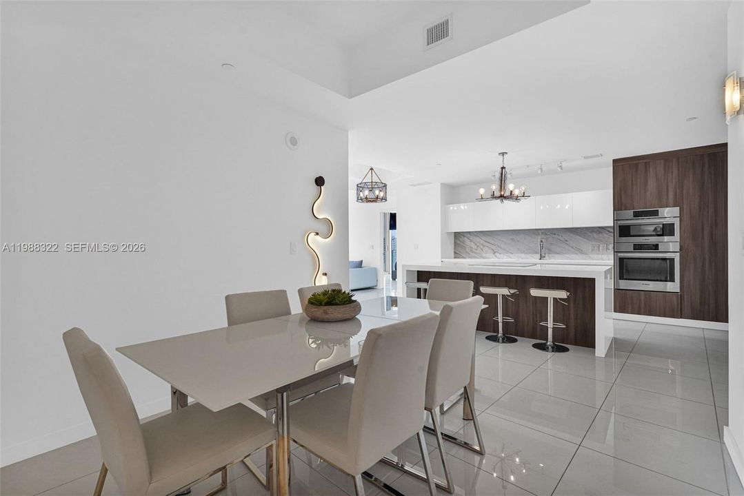 For Sale: $1,399,000 (3 beds, 4 baths, 2165 Square Feet)