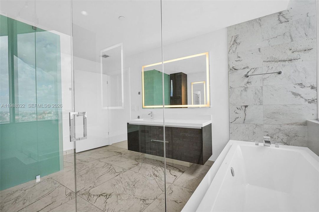 For Sale: $1,399,000 (3 beds, 4 baths, 2165 Square Feet)