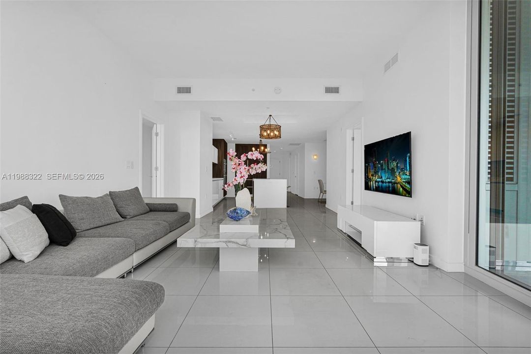 For Sale: $1,399,000 (3 beds, 4 baths, 2165 Square Feet)