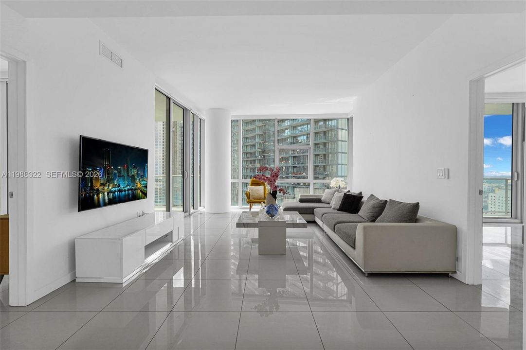 For Sale: $1,399,000 (3 beds, 4 baths, 2165 Square Feet)