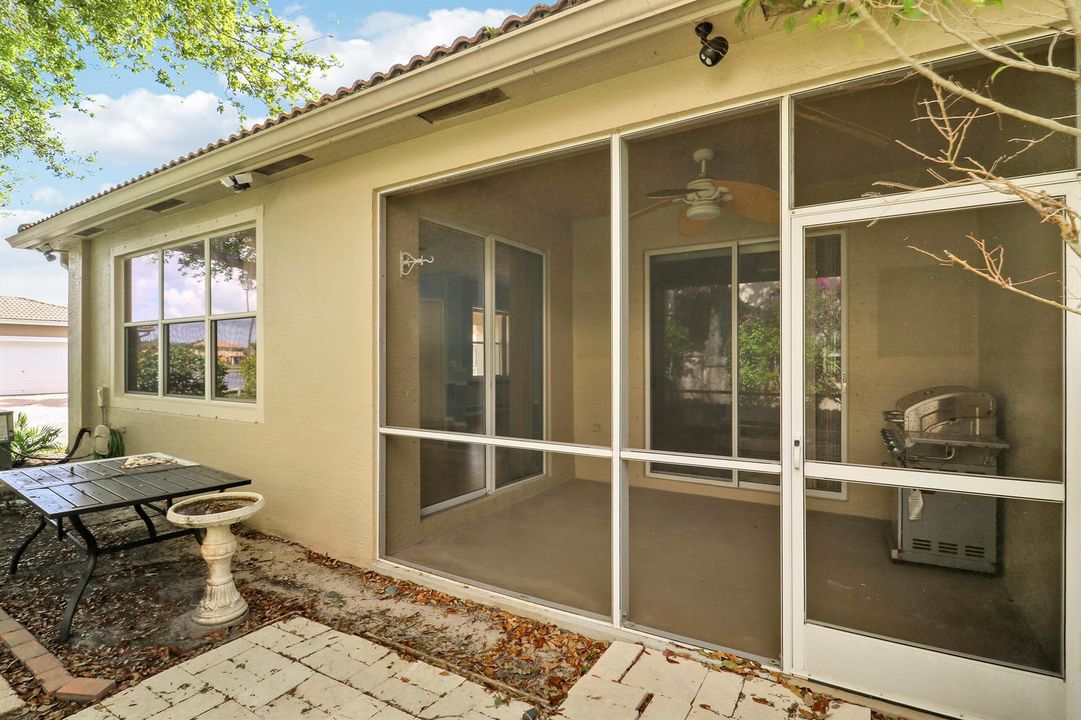 Screened Patio