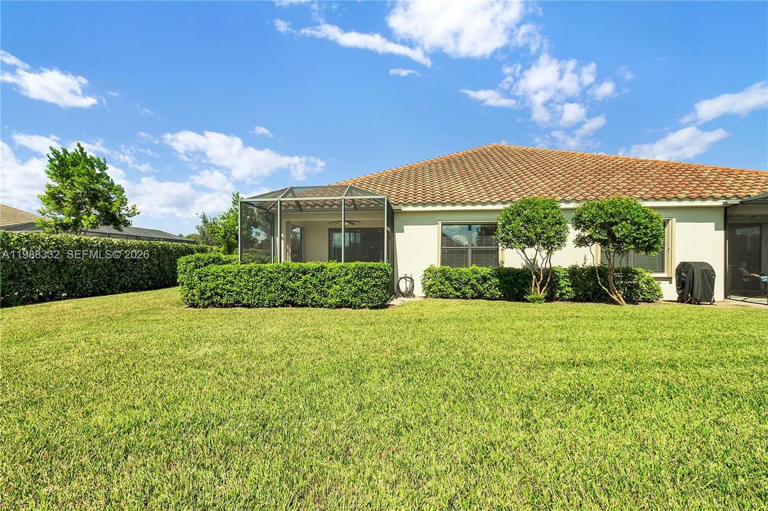 For Sale: $369,900 (3 beds, 2 baths, 1525 Square Feet)
