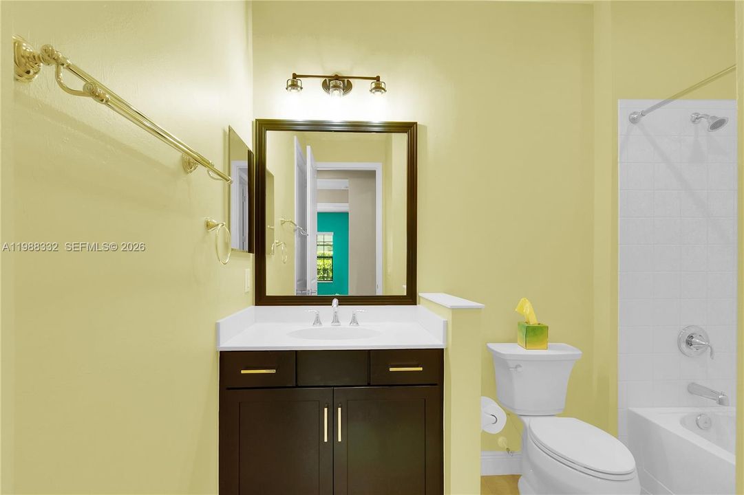For Sale: $369,900 (3 beds, 2 baths, 1525 Square Feet)
