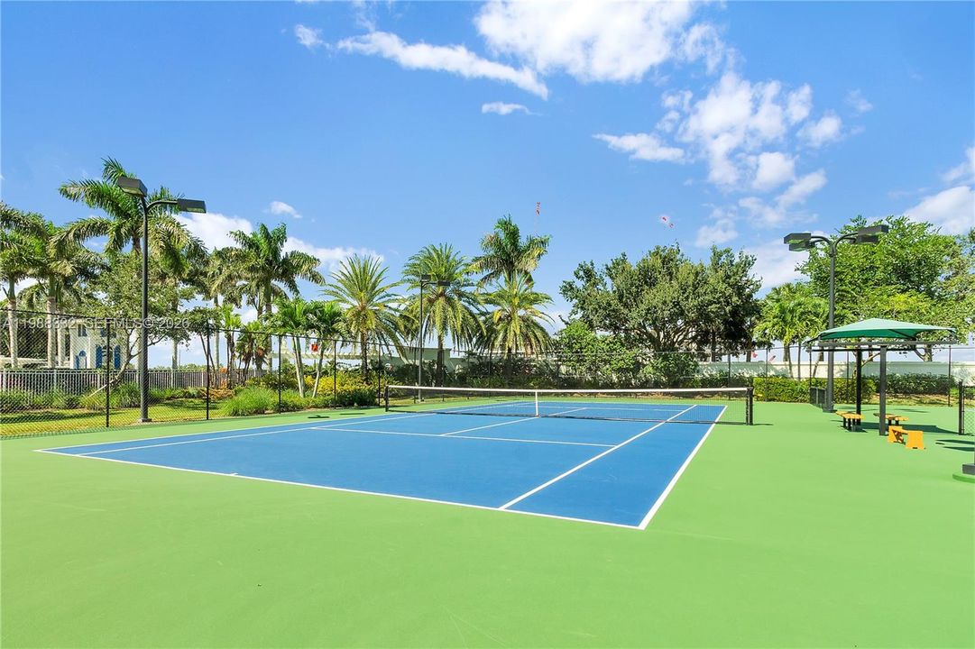 For Sale: $369,900 (3 beds, 2 baths, 1525 Square Feet)