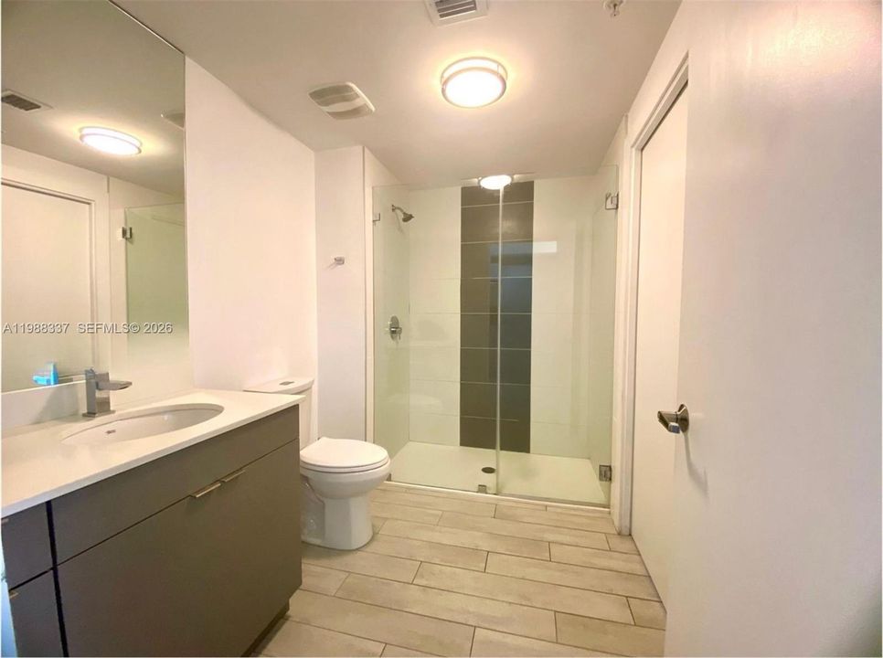 En Venta: $360,000 (1 camas, 1 baños, 560 Pies cuadrados)