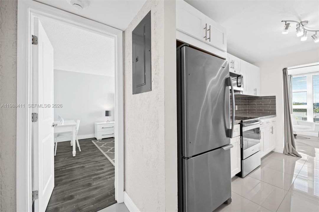 На продажу: $389,000 (1 спален, 1 ванн, 1116 Квадратных фут)