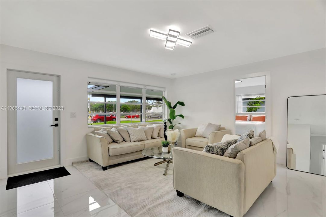 En Venta: $629,900 (4 camas, 2 baños, 1489 Pies cuadrados)