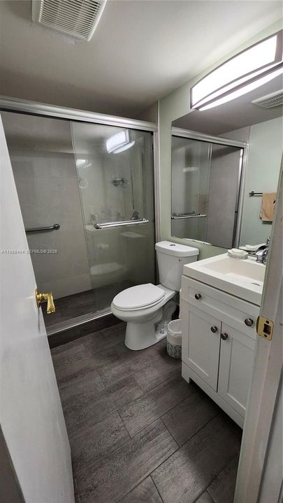 На продажу: $65,000 (1 спален, 1 ванн, 593 Квадратных фут)