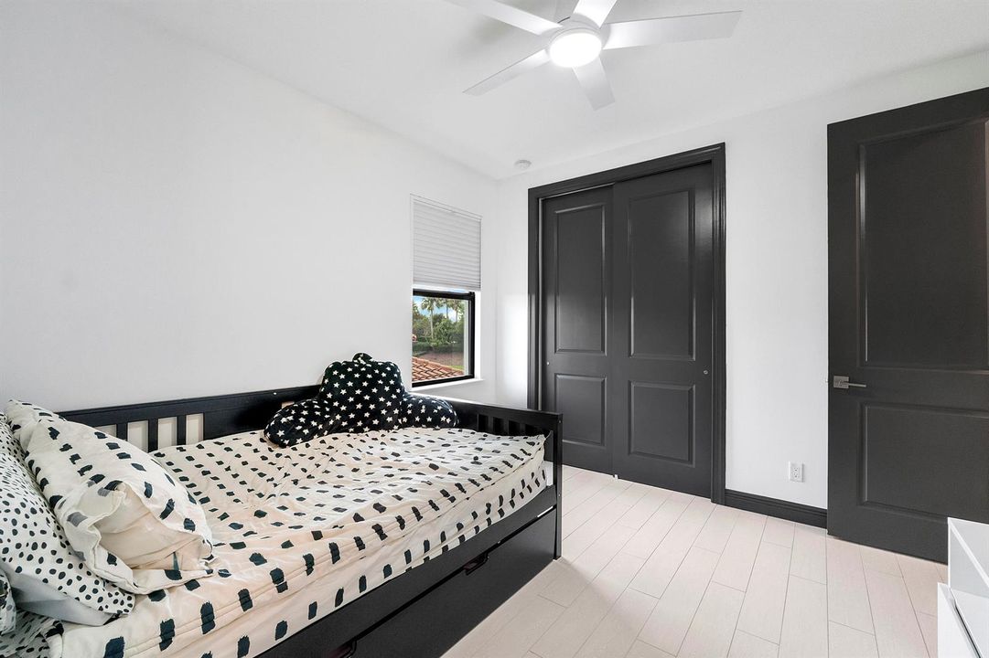 12095 S Baypoint Cir_068
