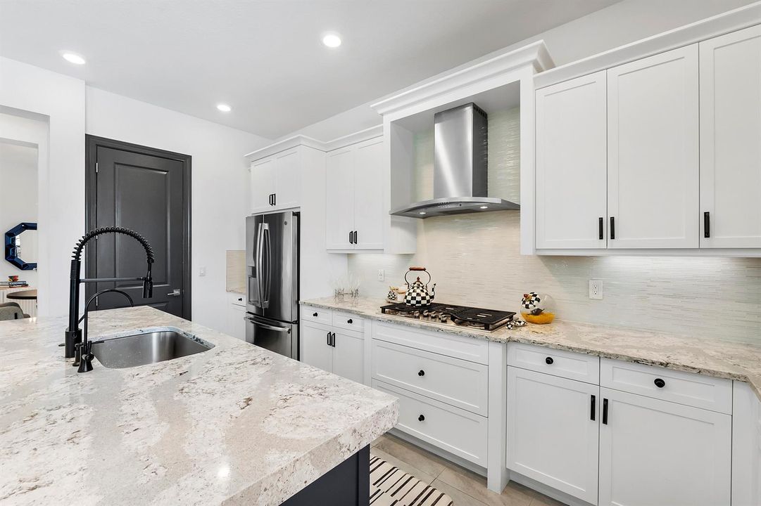 12095 S Baypoint Cir_036
