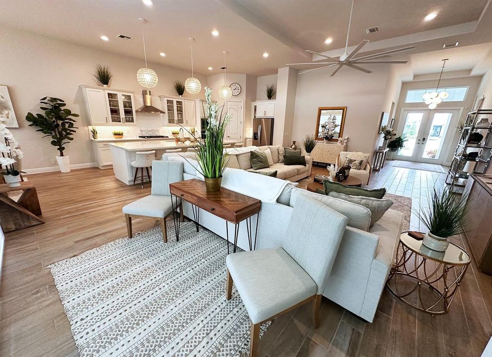 Great room to entry