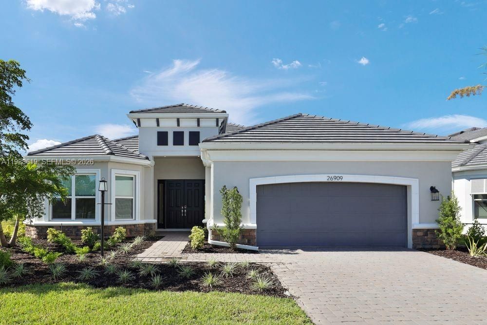 26909 Victoria Place - Ready Now!