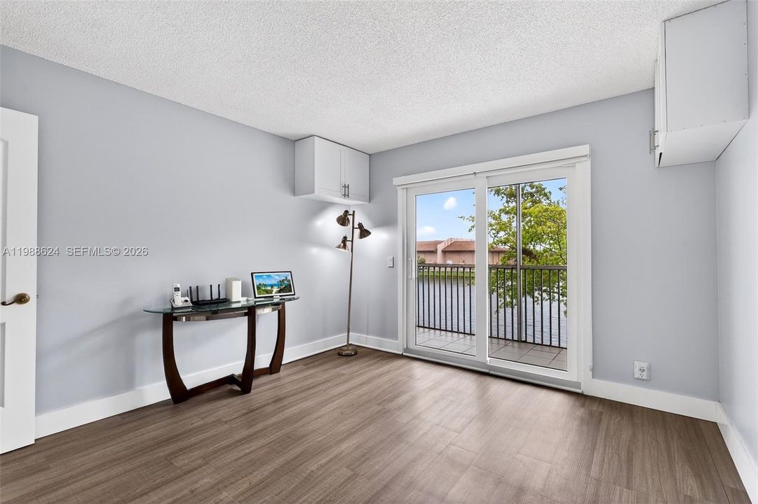 2nd Bedroom